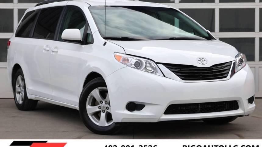 2011 Toyota Sienna LE — Minivan — 112,000 mi — Omaha, NE