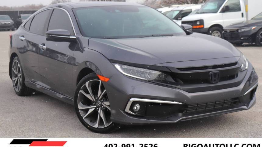 2019 Honda Civic Touring — Sedan — 30,000 mi — Omaha, NE