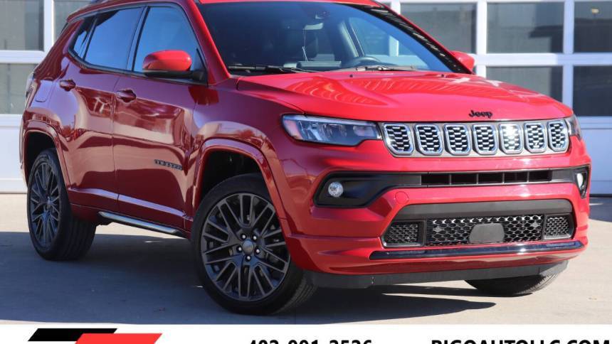 2022 Jeep Compass (RED) Edition — SUV — 30,000 mi — Omaha, NE