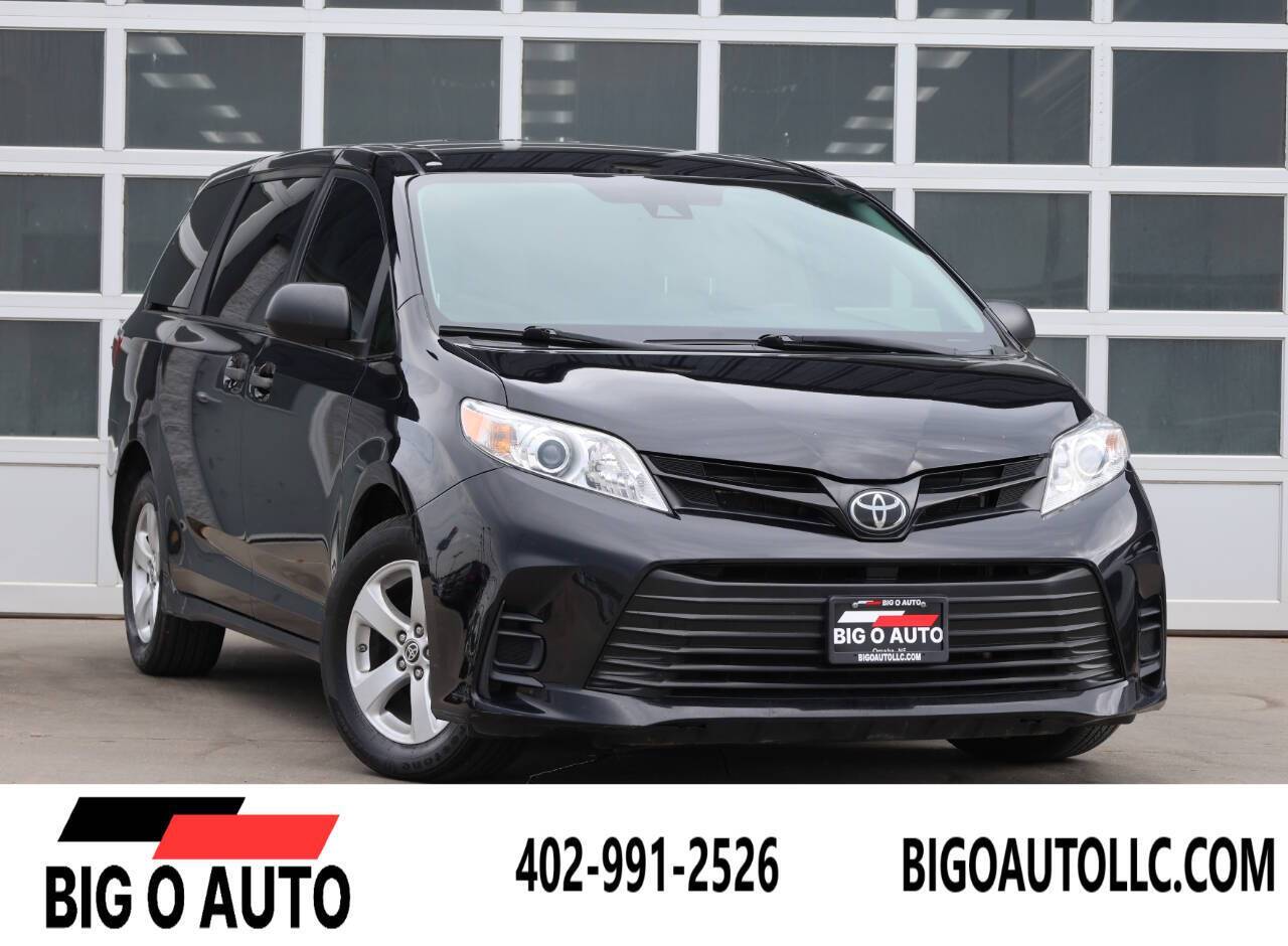 2020 Toyota Sienna L — Minivan — 99,000 mi — Omaha, NE