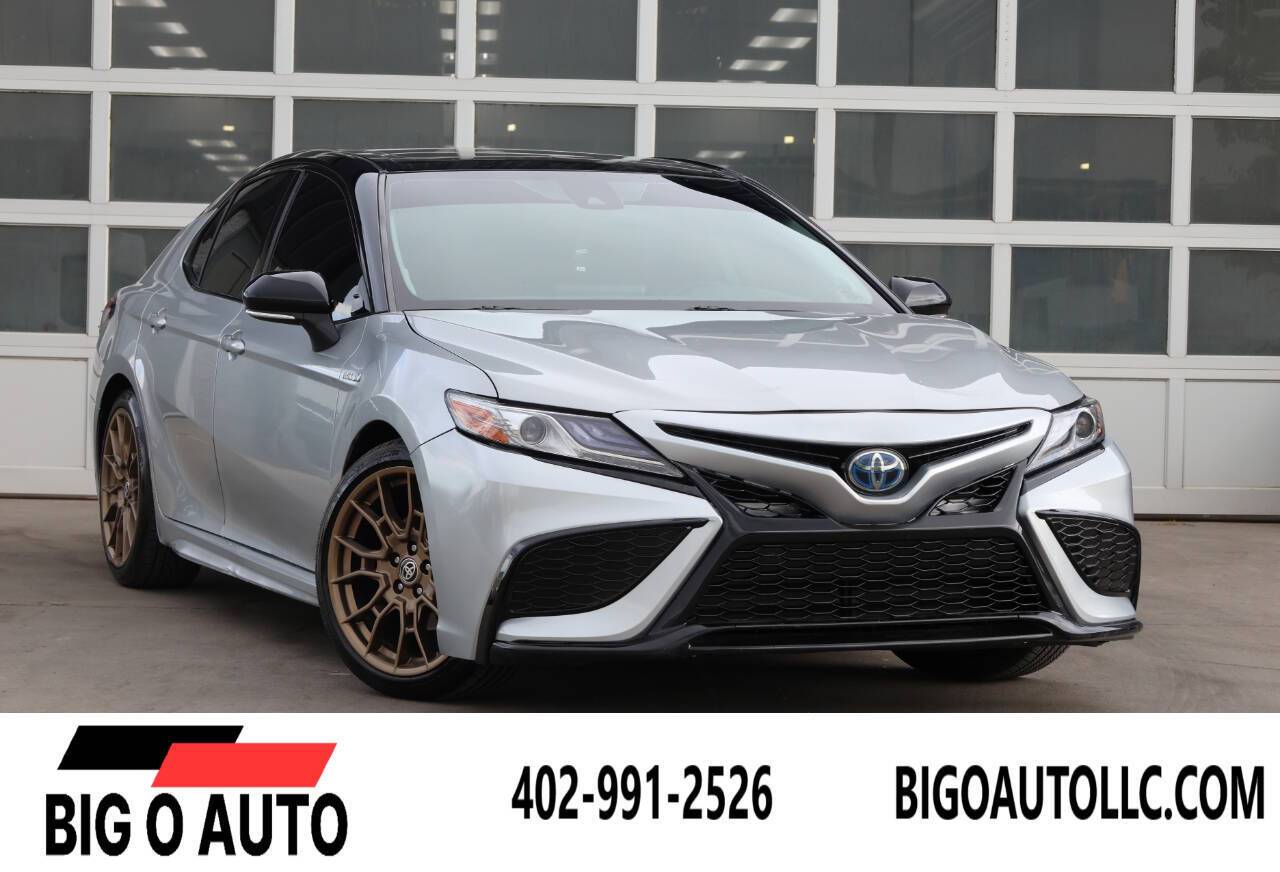 2021 Toyota Camry Hybrid XSE