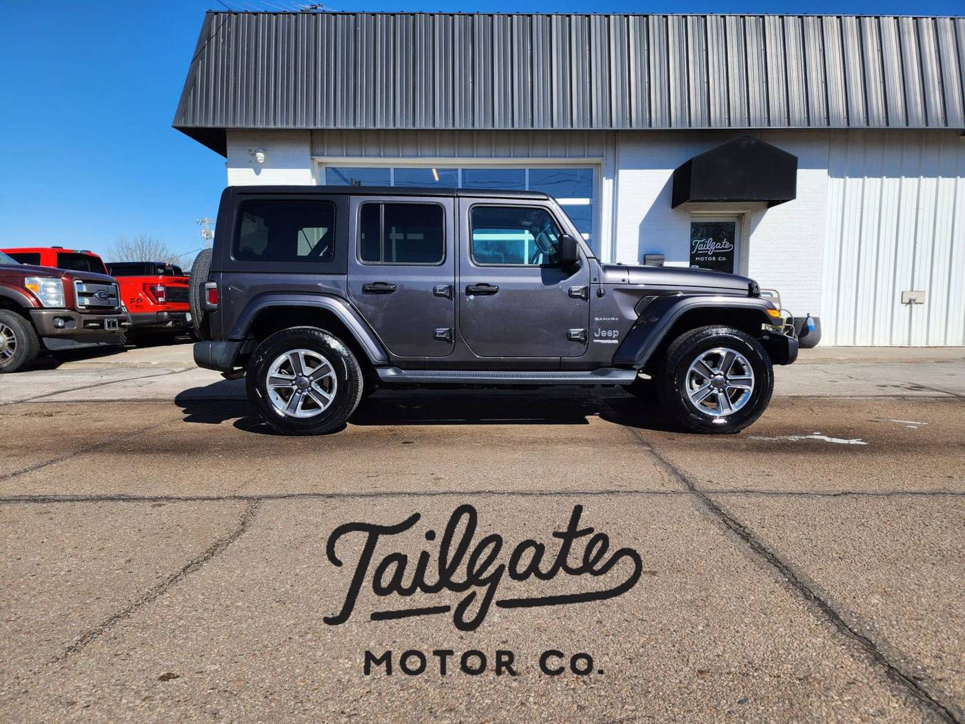 2020 Jeep Wrangler Sahara — SUV — 57,001 mi — Fremont, NE
