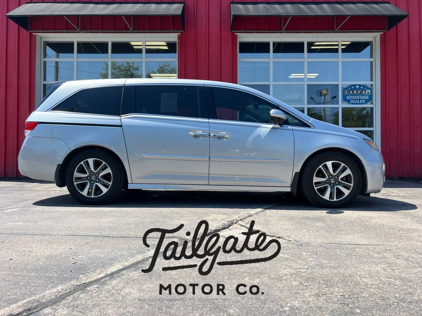 2015 Honda Odyssey Touring Elite — Minivan — 105,646 mi — Fremont, NE