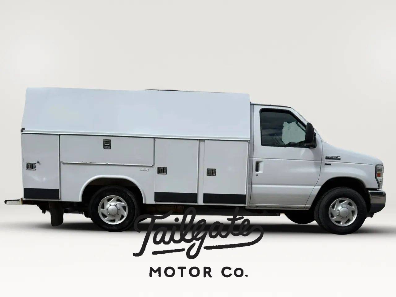 2012 Ford Econoline Commercial Cutaway E-350