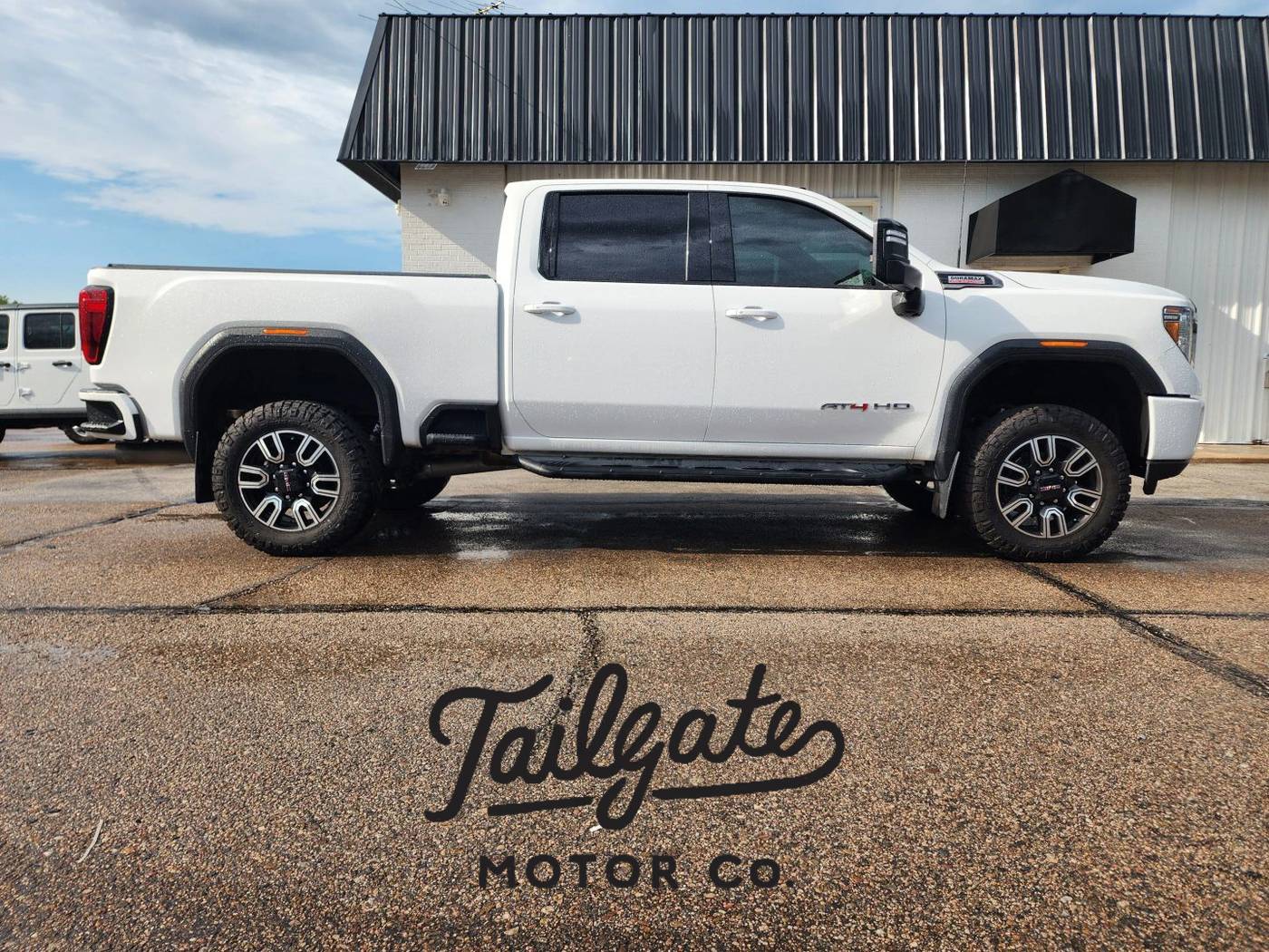 2023 GMC Sierra 2500HD AT4 — Pickup Truck — 56,751 mi — Fremont, NE