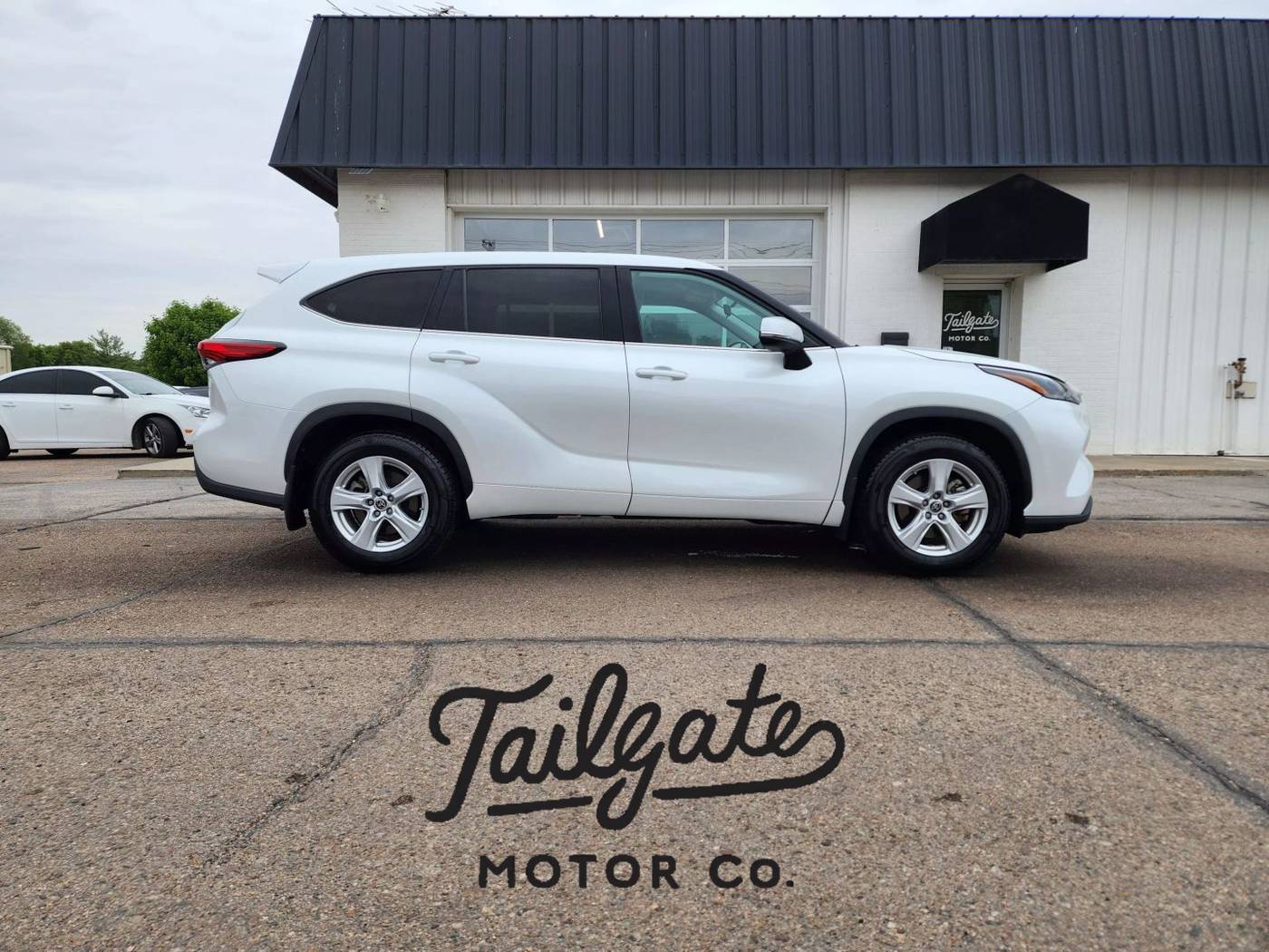 2022 Toyota Highlander LE — SUV — 40,563 mi — Fremont, NE