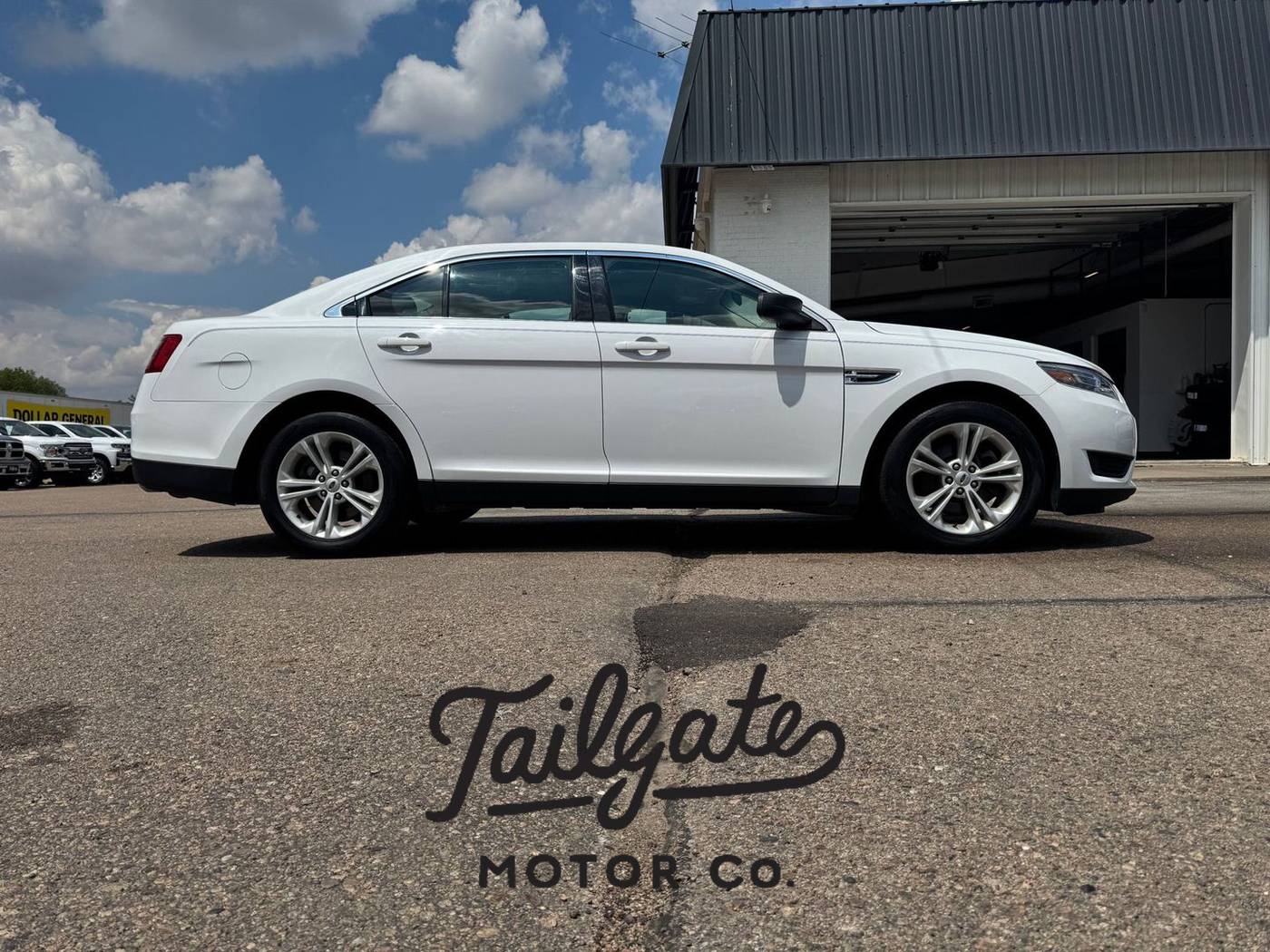 2019 Ford Taurus SE — Sedan — 109,812 mi — Fremont, NE