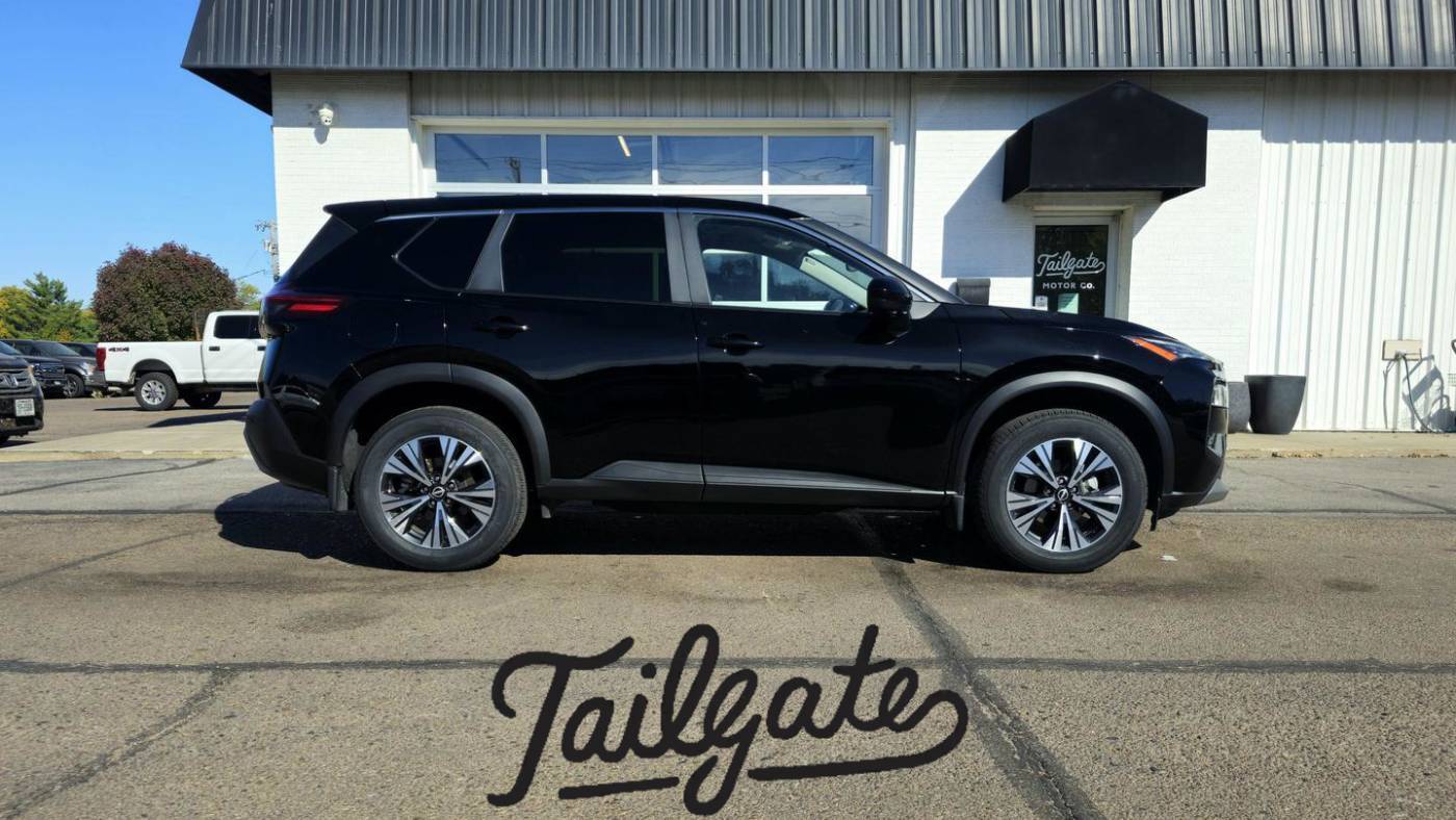2023 Nissan Rogue SV — SUV — 24,825 mi — Fremont, NE