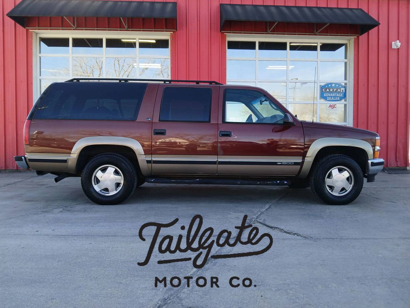 1998 Chevrolet Suburban Base — SUV — 85,509 mi — Fremont, NE