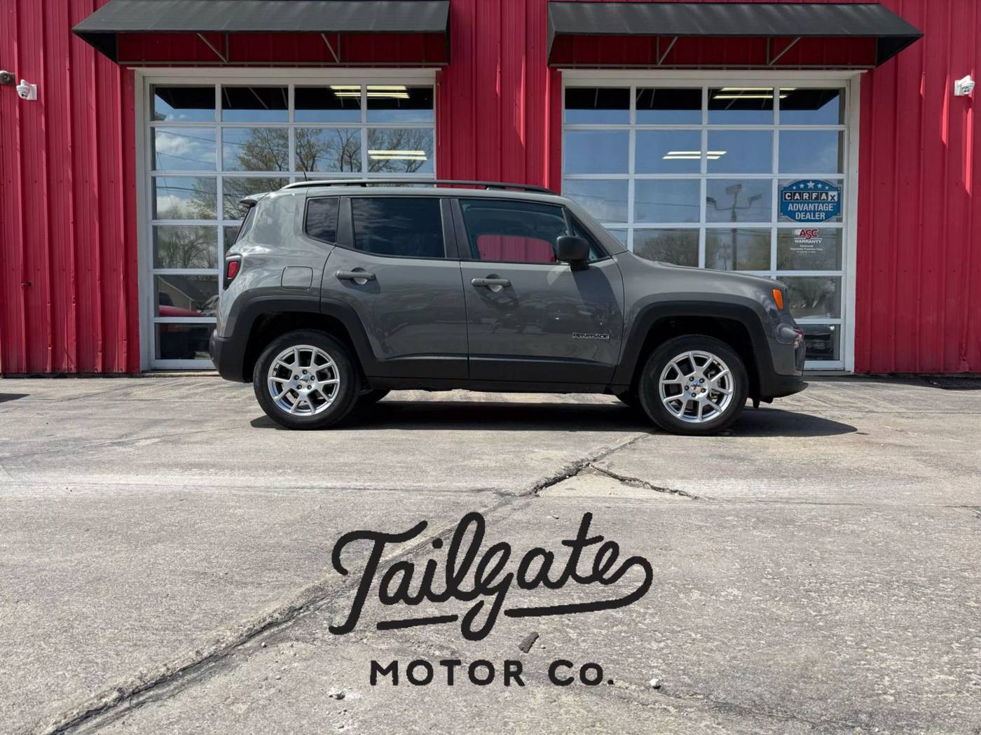 2022 Jeep Renegade Latitude — SUV — 34,670 mi — Fremont, NE