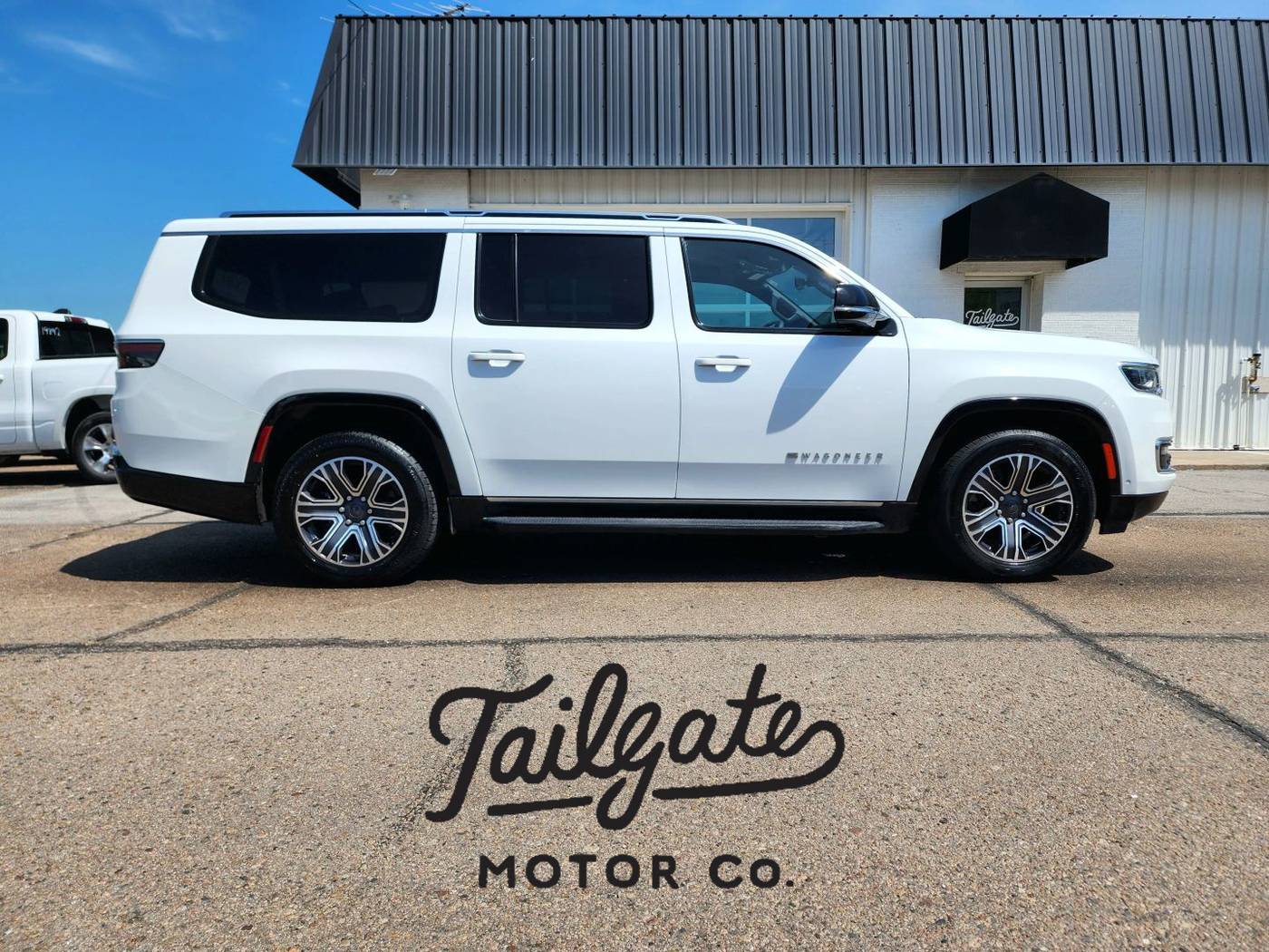 2023 Jeep Wagoneer Series II — SUV — 48,735 mi — Fremont, NE