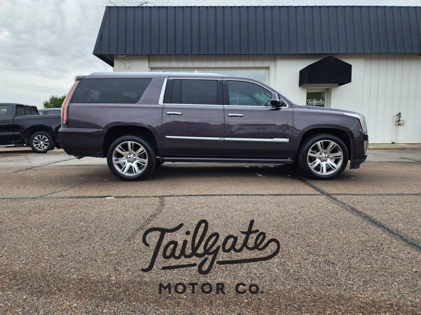 2016 Cadillac Escalade Premium — SUV — 123,477 mi — Fremont, NE