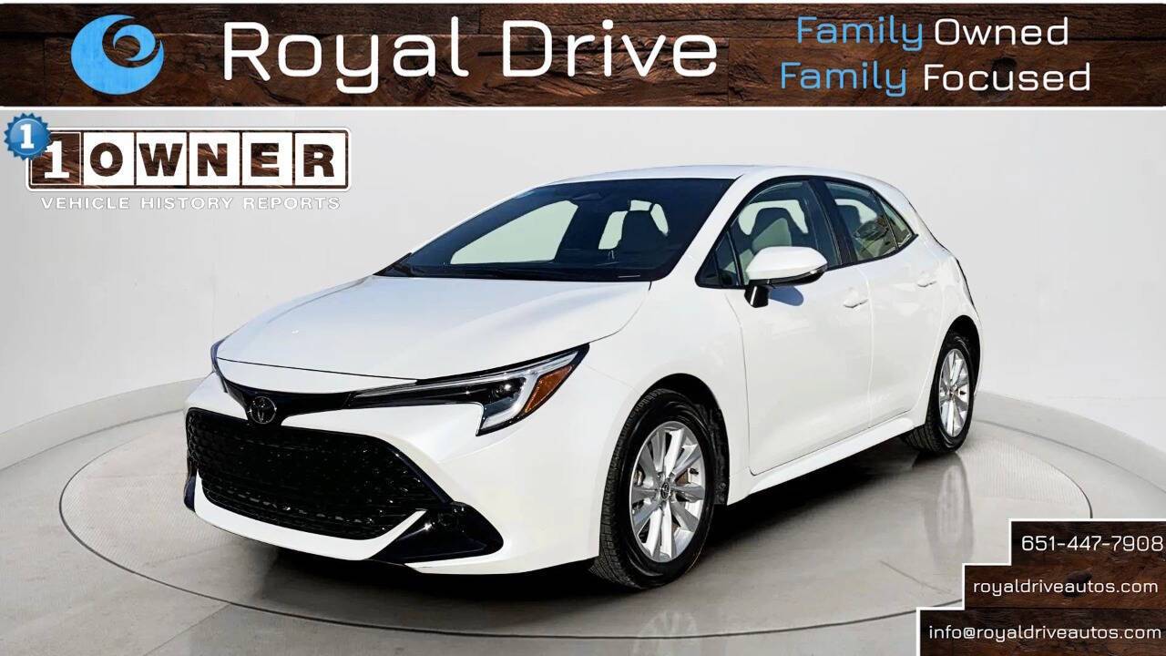 2023 Toyota Corolla Hatchback SE — Hatchback — 14,231 mi — NEWPORT, MN