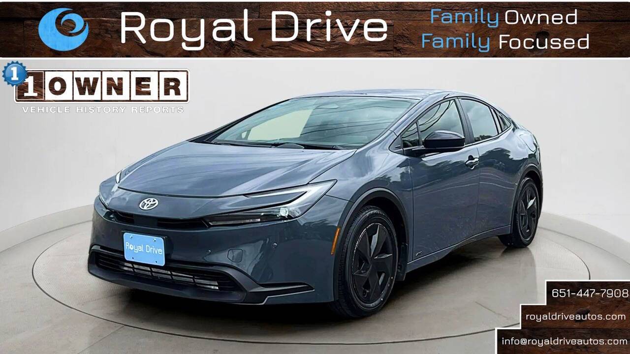 2024 Toyota Prius LE — Hatchback — 812 mi — NEWPORT, MN
