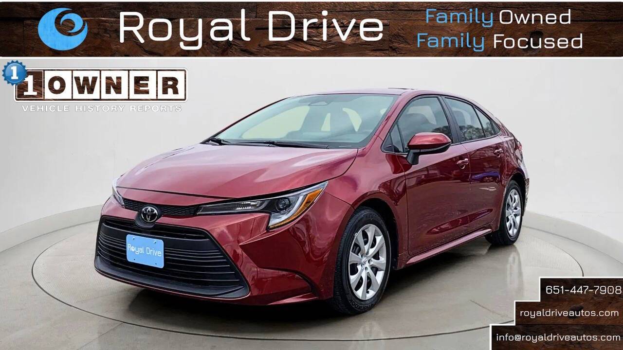 2023 Toyota Corolla LE — Sedan — 14,703 mi — Newport, MN