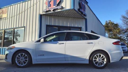 2019 Ford Fusion Hybrid SEL — Sedan — 84,410 mi — Killeen, TX