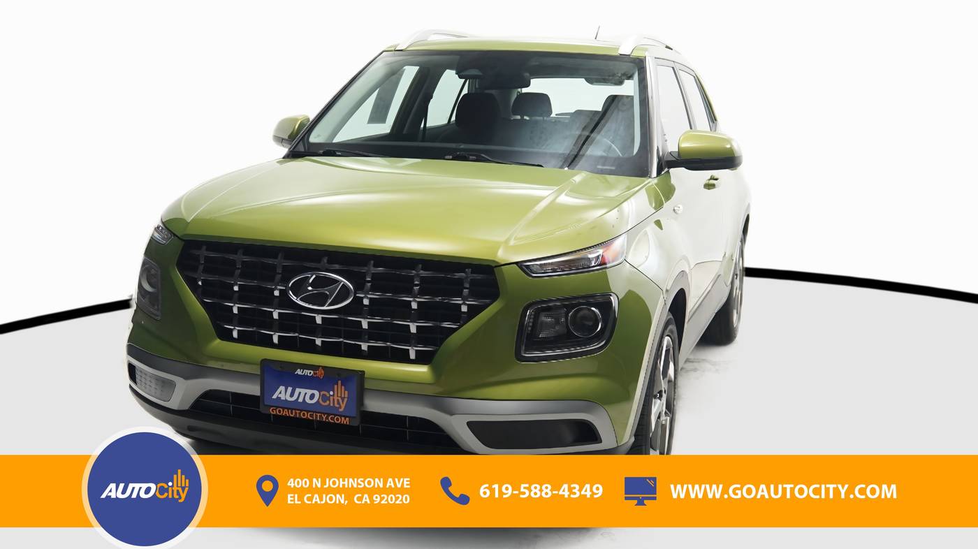 2023 Hyundai Venue SEL — SUV — 18,771 mi — El Cajon, CA