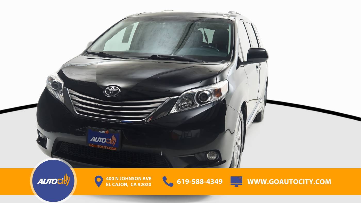 2017 Toyota Sienna XLE — Minivan — 108,256 mi — El Cajon, CA