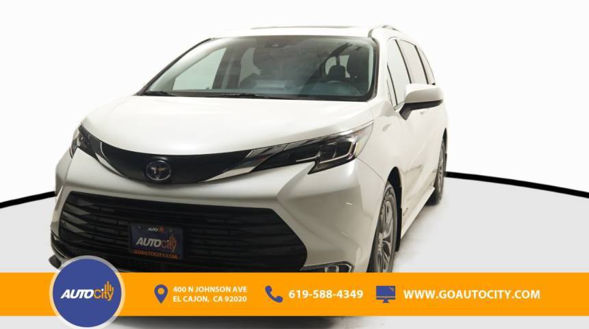2021 Toyota Sienna XLE — Minivan — 73,707 mi — El Cajon, CA