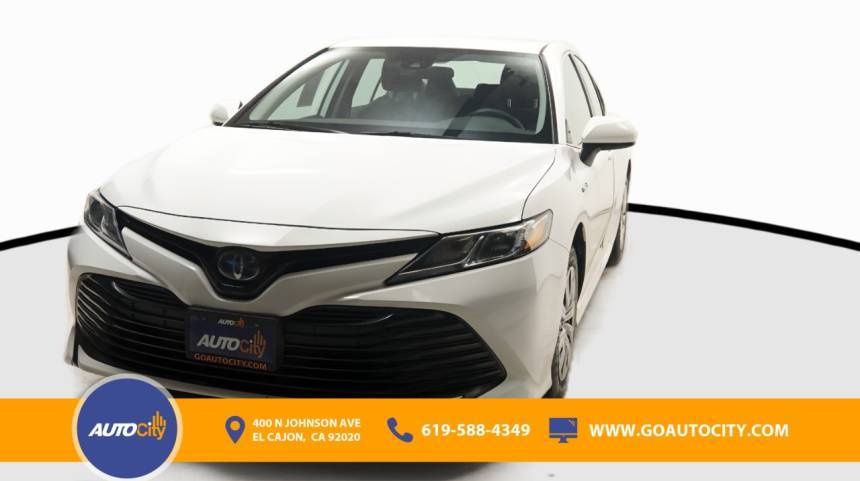 2020 Toyota Camry Hybrid LE — Sedan — 100,679 mi — El Cajon, CA