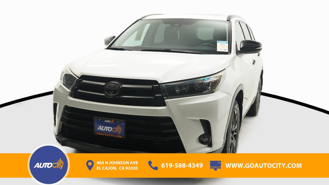 2019 Toyota Highlander SE V6 — SUV — 103,232 mi — El Cajon, CA