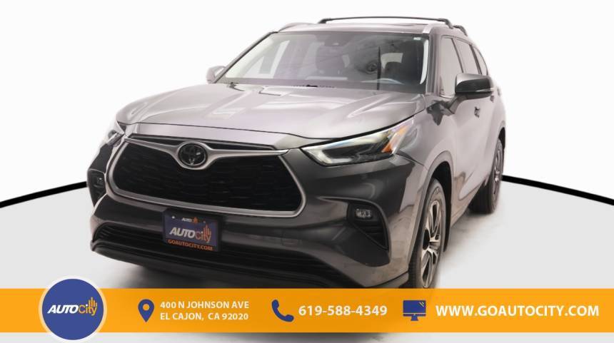 2021 Toyota Highlander XLE — SUV — 26,421 mi — El Cajon, CA