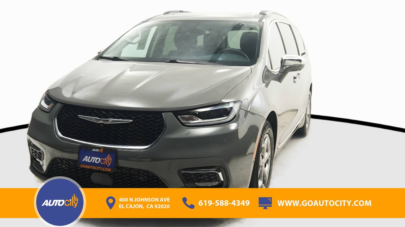 2022 Chrysler Pacifica Limited — Minivan — 69,930 mi — El Cajon, CA