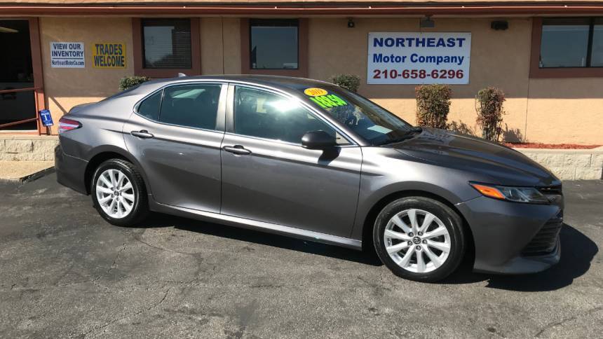 2019 Toyota Camry LE — Sedan — 116,404 mi — Universal City, TX