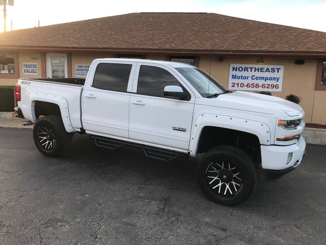 2018 Chevrolet Silverado 1500 LT — Pickup Truck — 62,210 mi — Universal City, TX