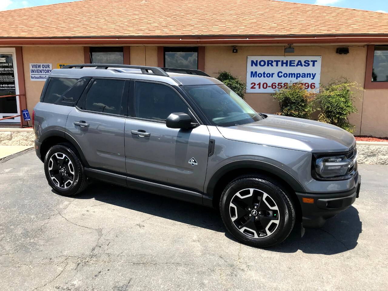 2023 Ford Bronco Sport Outer Banks — SUV — 17,365 mi — Universal City, TX
