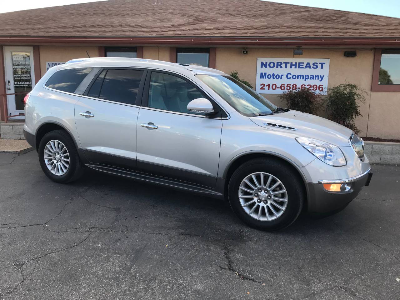 2012 Buick Enclave Leather — SUV — 80,130 mi — Universal City, TX