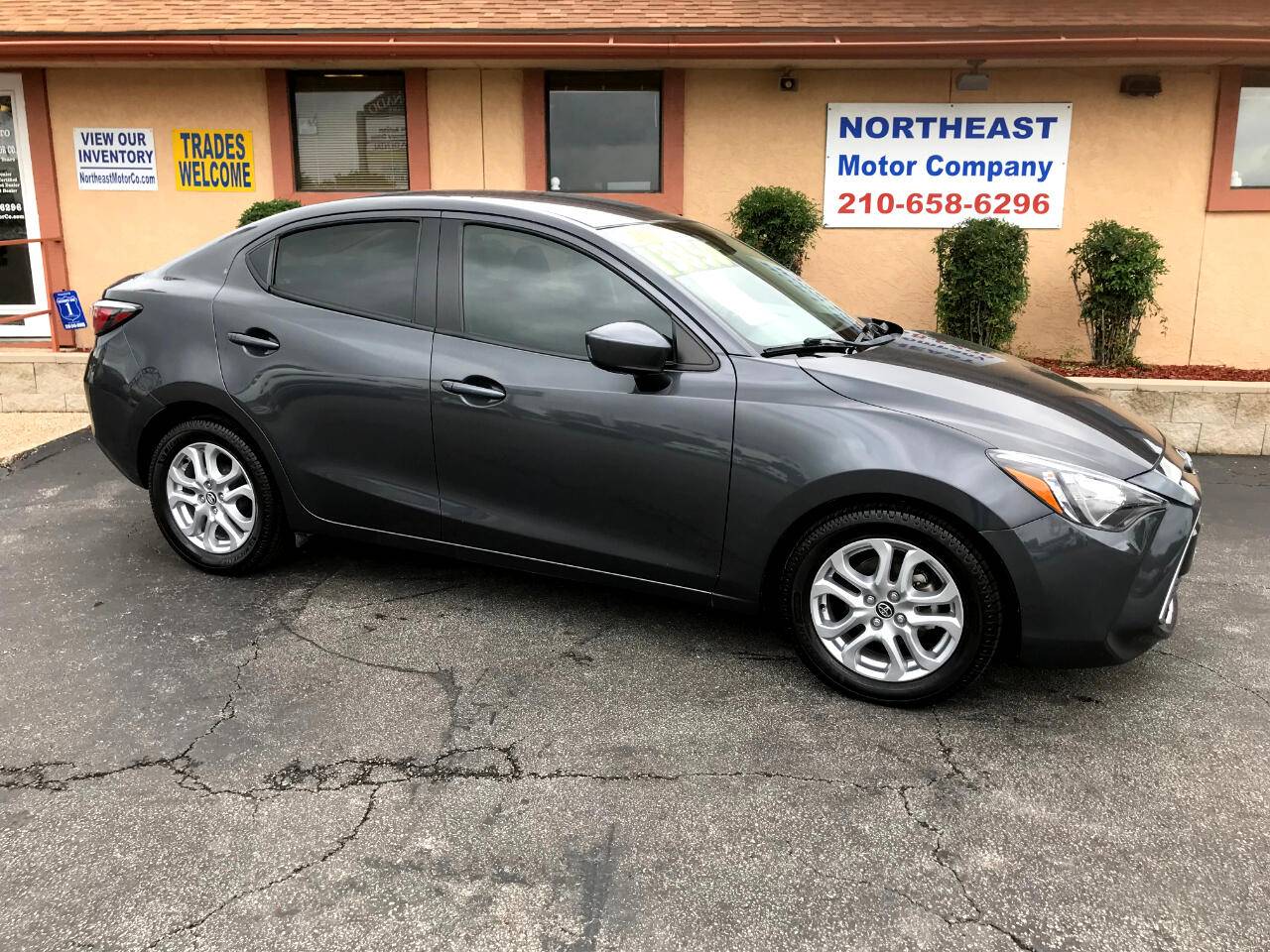 2017 Toyota Yaris iA Base — Sedan — 84,500 mi — Universal City, TX