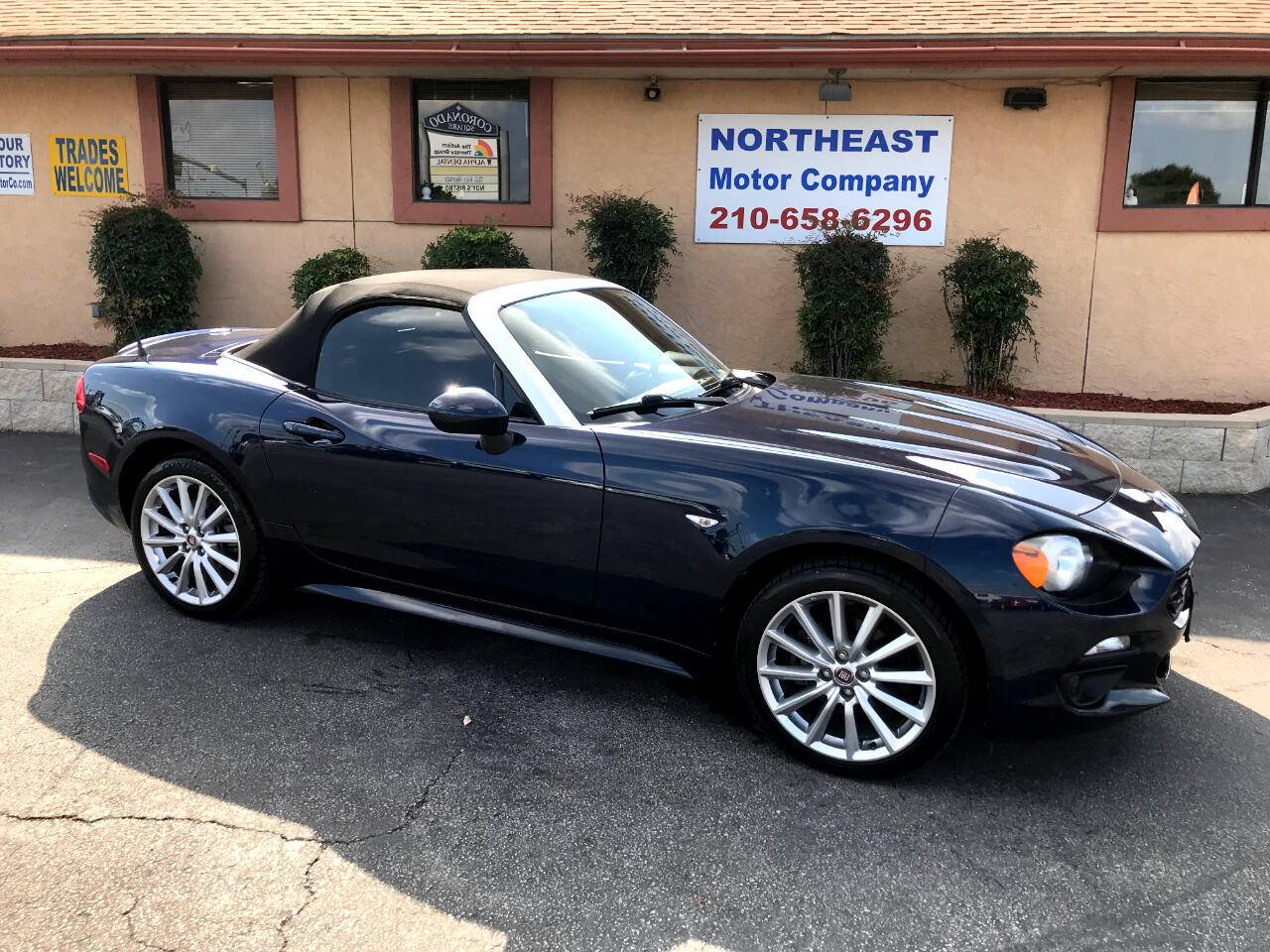 2018 FIAT 124 Spider Lusso — Convertible — 30,120 mi — Universal City, TX