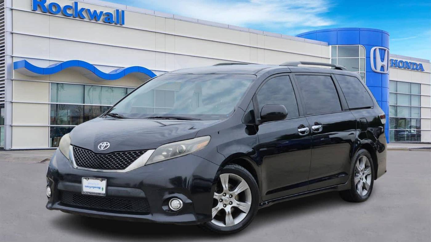 2015 Toyota Sienna SE