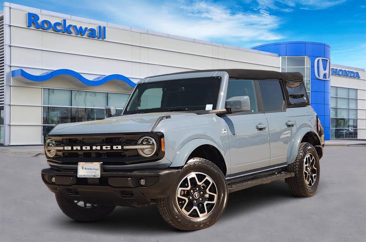 2023 Ford Bronco Outer Banks