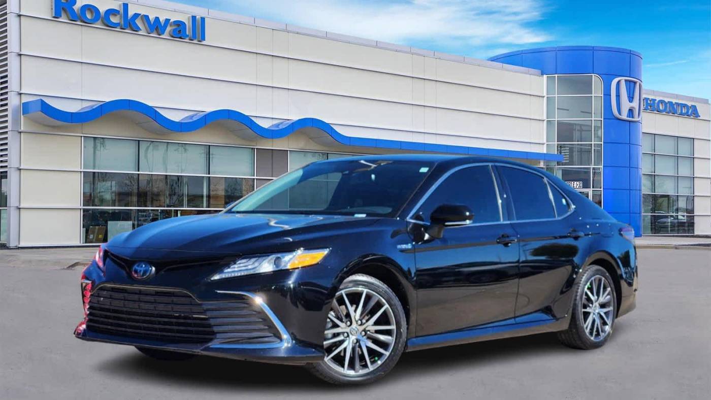 2021 Toyota Camry Hybrid XLE — Sedan — 71,417 mi — Rockwall, TX