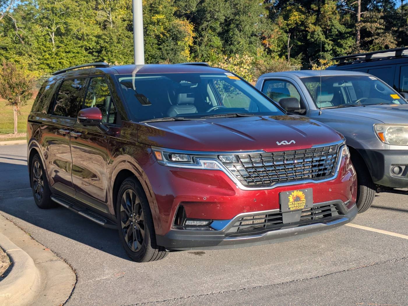 2023 Kia Carnival SX — Minivan — 38,007 mi — Southern Pines, NC