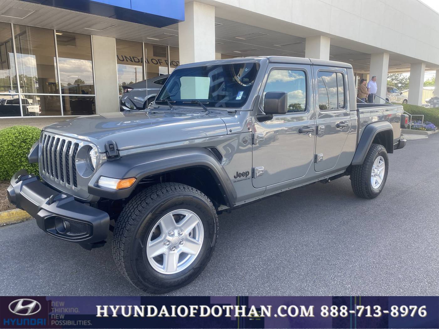 2023 Jeep Gladiator Sport S — Pickup Truck — 52,744 mi — Dothan, AL