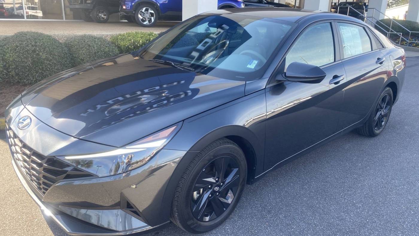 2023 Hyundai Elantra SEL — Sedan — 18,722 mi — Dothan, AL