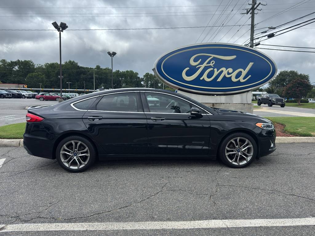 2019 Ford Fusion Hybrid Titanium — Sedan — 123,766 mi — Suffolk, VA