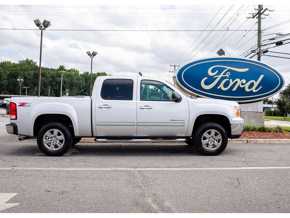 2012 GMC Sierra 1500 SLT — Pickup Truck — 184,873 mi — Suffolk, VA