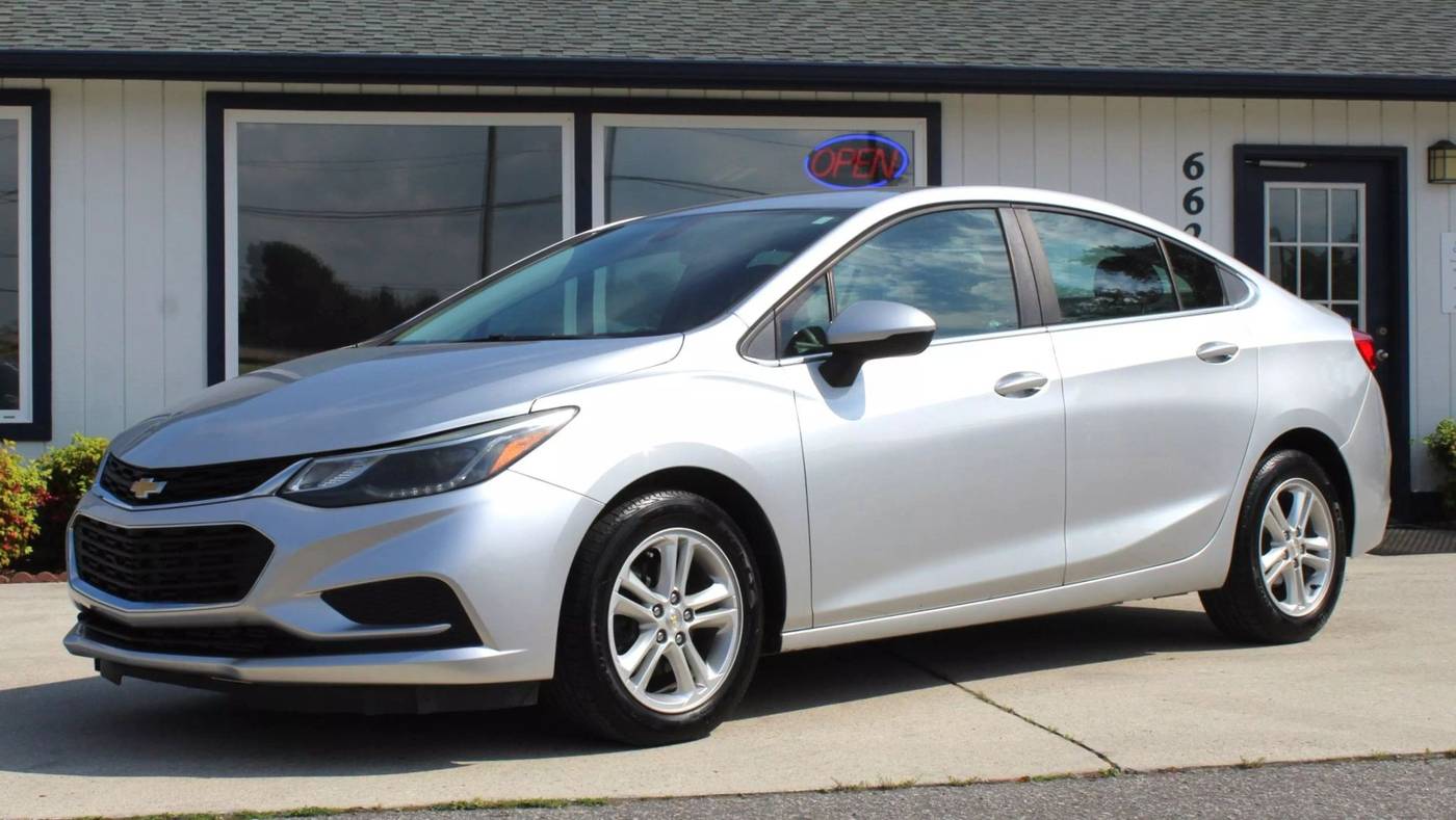 2018 Chevrolet Cruze LT — Sedan — 97,231 mi — Wilmington, NC