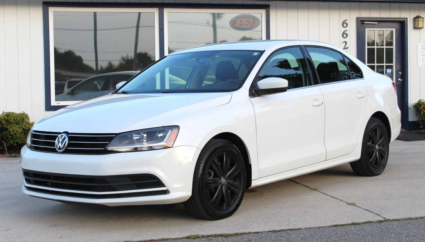 2017 Volkswagen Jetta 1.4T S — Sedan — 87,327 mi — Wilmington, NC