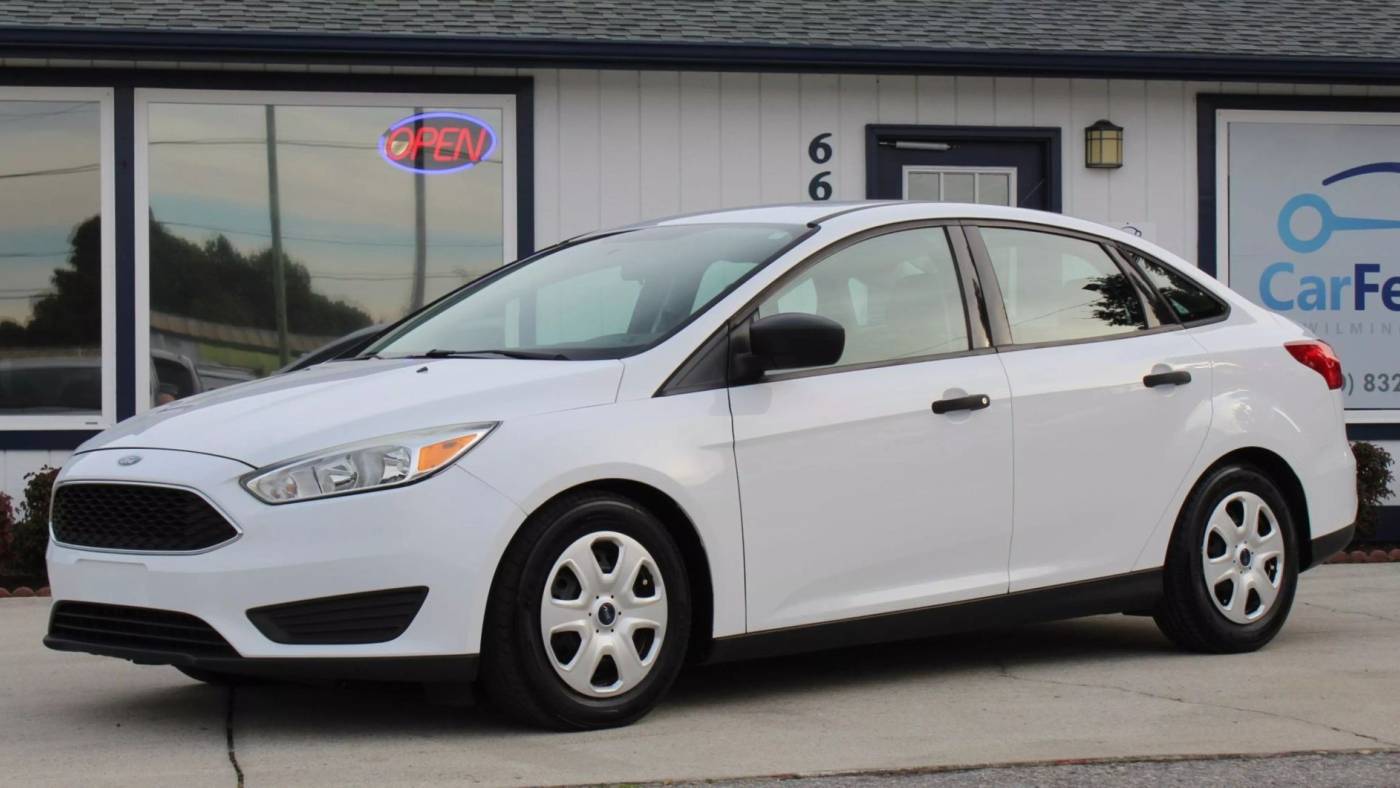2016 Ford Focus S — Sedan — 40,148 mi — Wilmington, NC