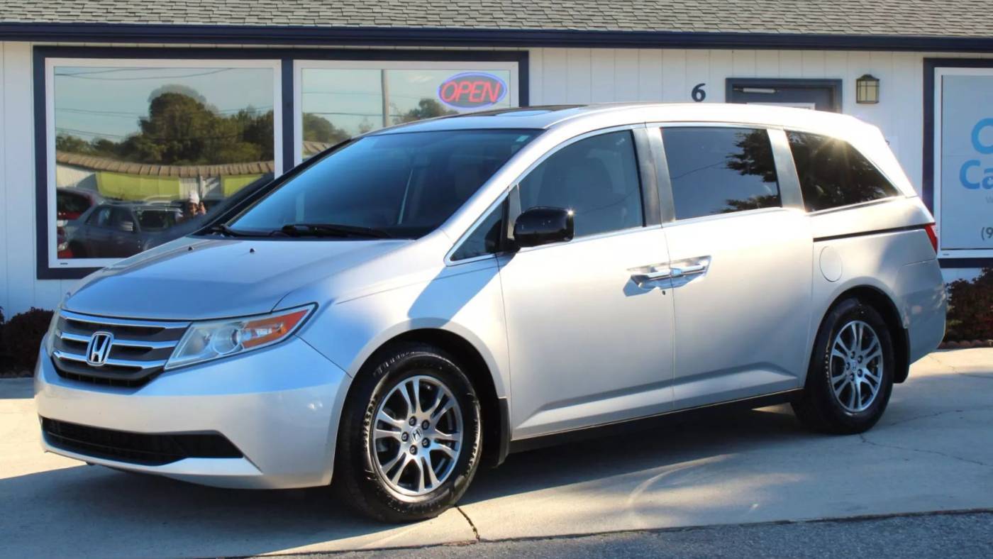 2013 Honda Odyssey EX-L — Minivan — 130,361 mi — Wilmington, NC