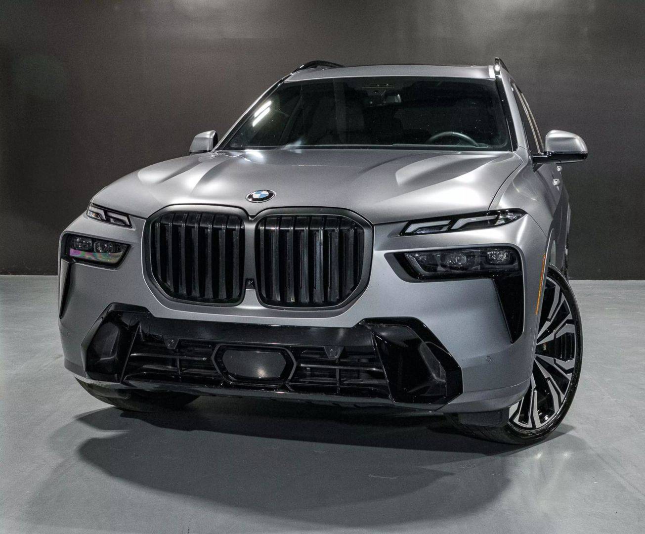 2023 BMW X7 40i — SUV — 26,876 mi — Shelton, CT