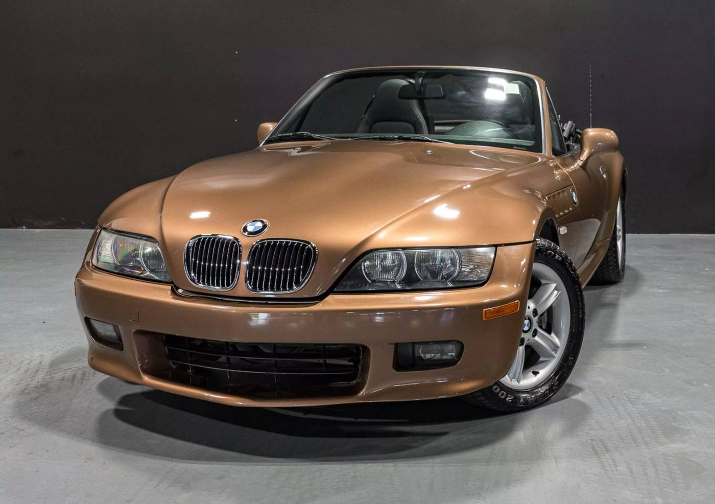 2002 BMW Z3 Roadster 2.5i — Convertible — 42,050 mi — Shelton, CT