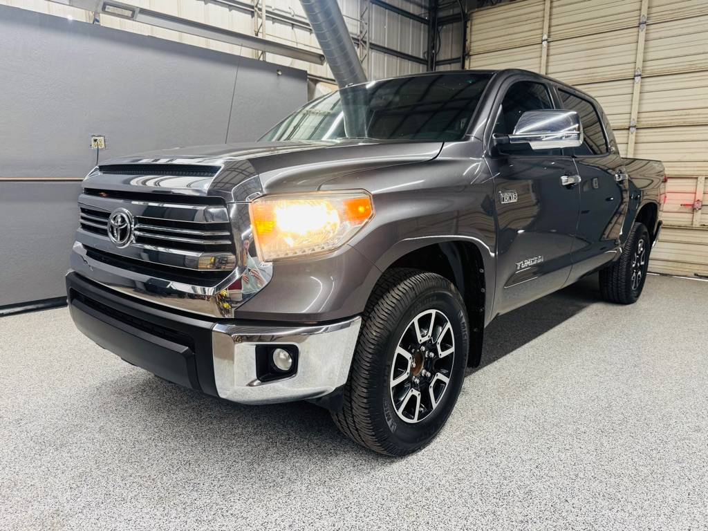 2016 Toyota Tundra SR5