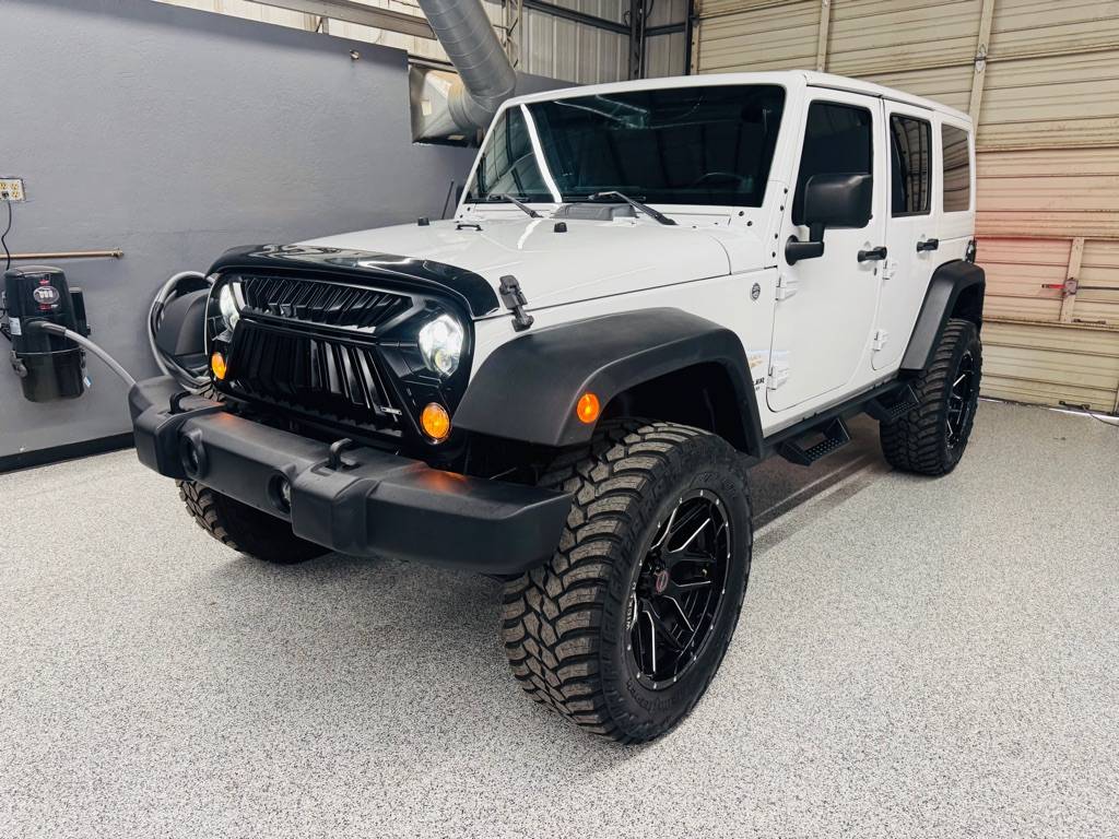 2014 Jeep Wrangler Sahara — SUV — 115,713 mi — Glendale, AZ