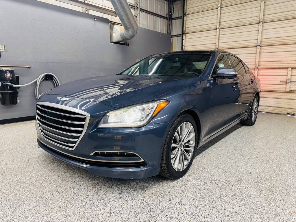 2015 Hyundai Genesis 3.8 — Sedan — 95,420 mi — Glendale, AZ